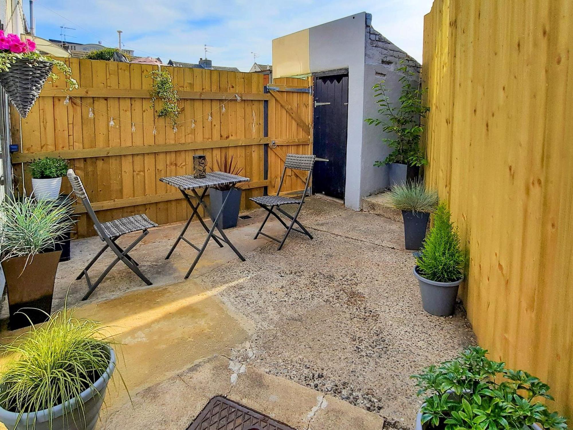 Driftwood Cottage Gorleston-On-Sea Exterior photo